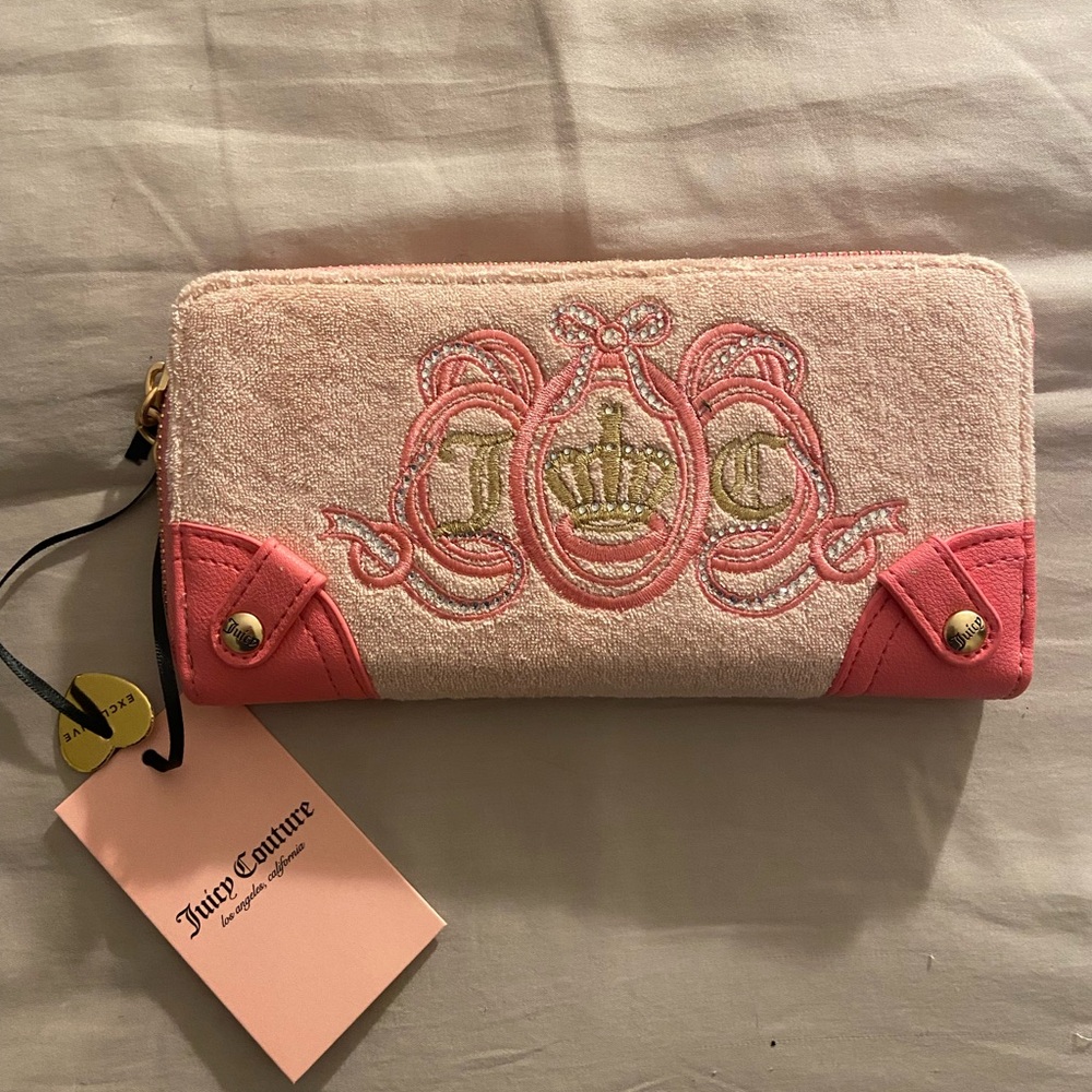 Juicy Couture lovers club wallet